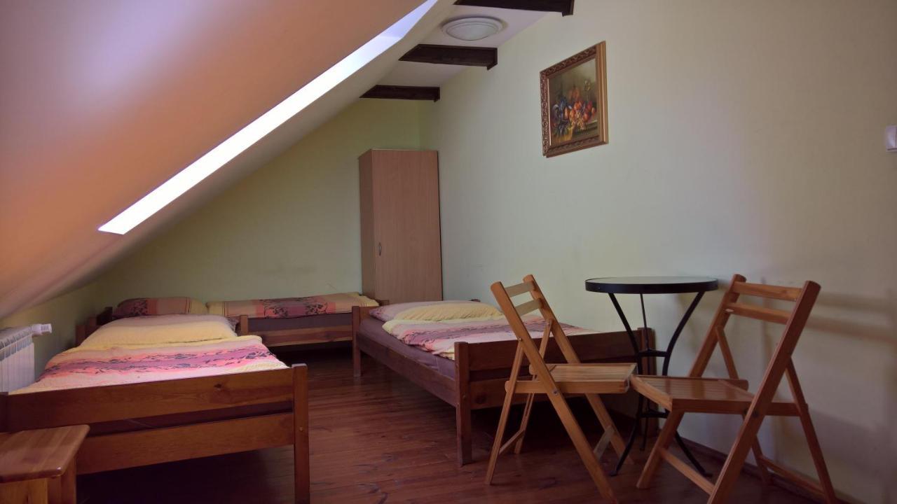 Agroturystyka Ulima Dziwiszow Exterior foto