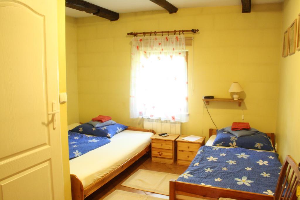Agroturystyka Ulima Dziwiszow Exterior foto