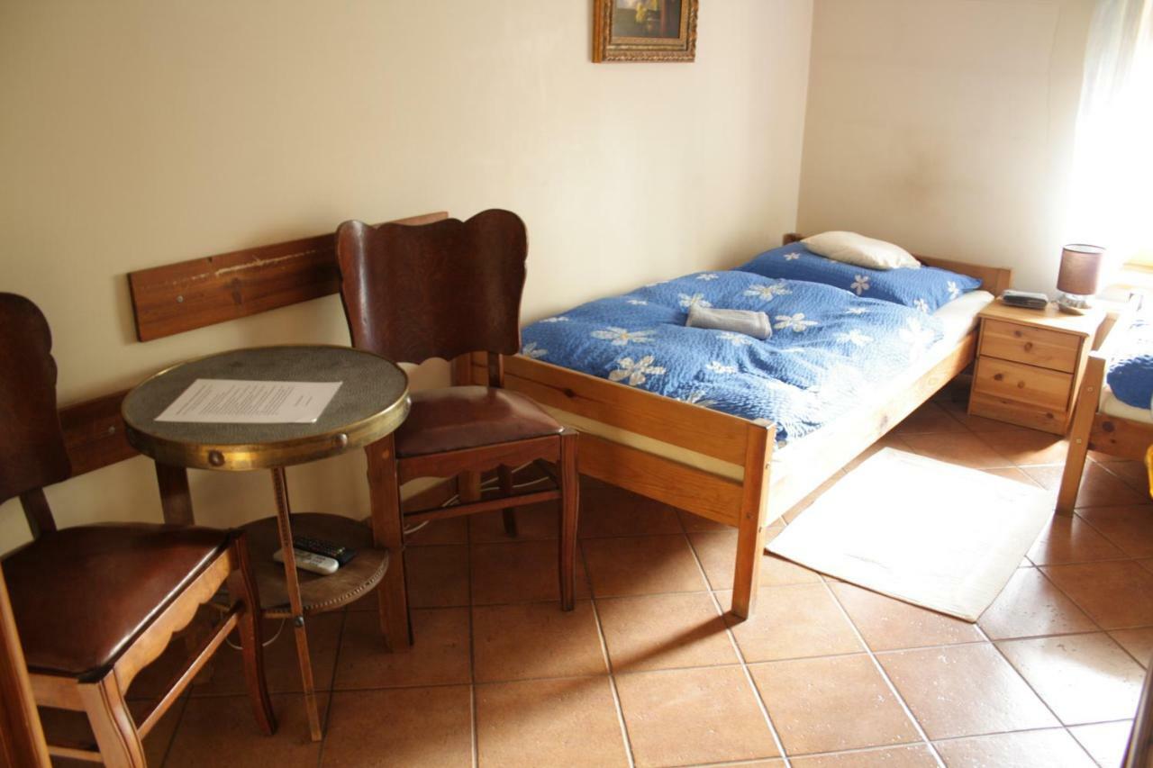 Agroturystyka Ulima Dziwiszow Exterior foto